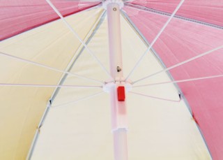 Sombrilla de Playa Publicitarias con Protección UVA
